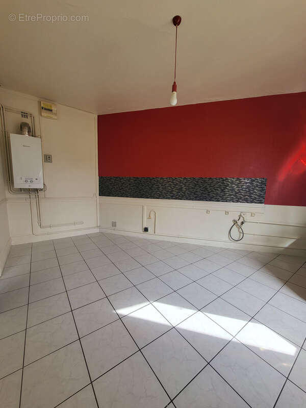 Appartement à CHARLEVILLE-MEZIERES