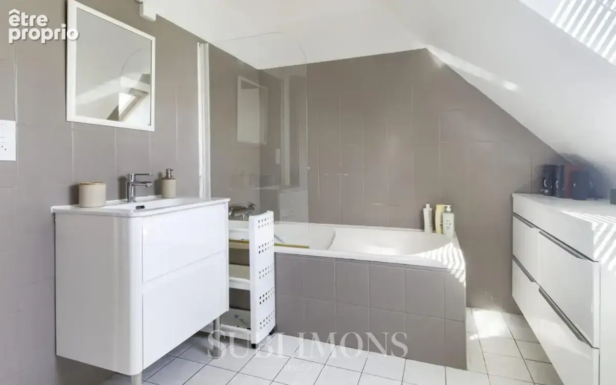 Maison Familiale Lumineuse avec Veranda - Quartier des Étangs ? - photo 9