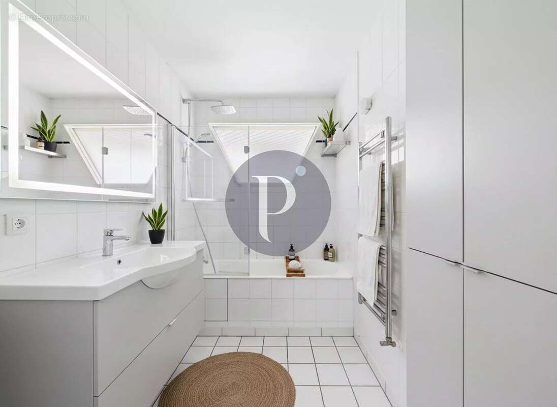 Appartement à VERRIERES-LE-BUISSON