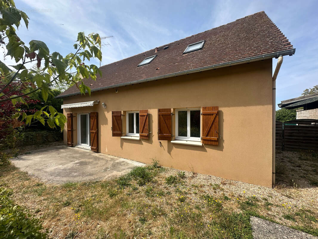 Maison avec fort potentiel à 2 pas du centre ville - photo 11