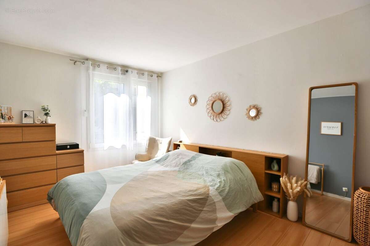 Appartement 84 m² à Villiers-Sur-Marne  - photo 7