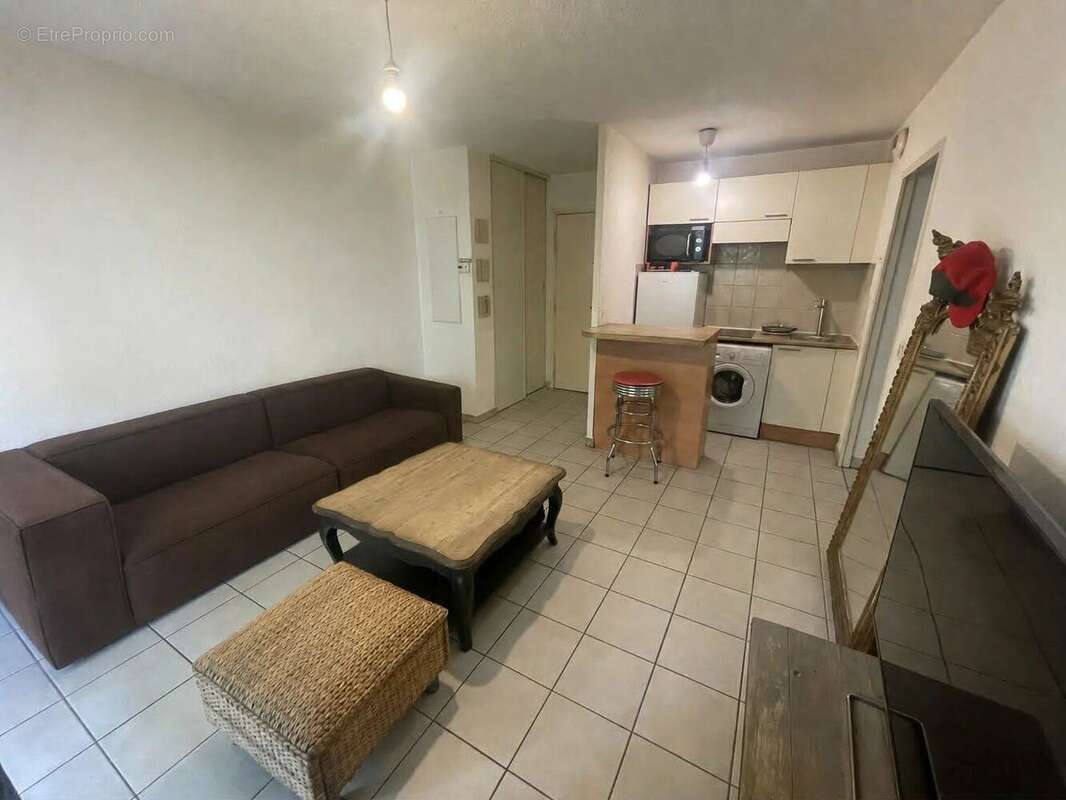 Appartement à LE LUC