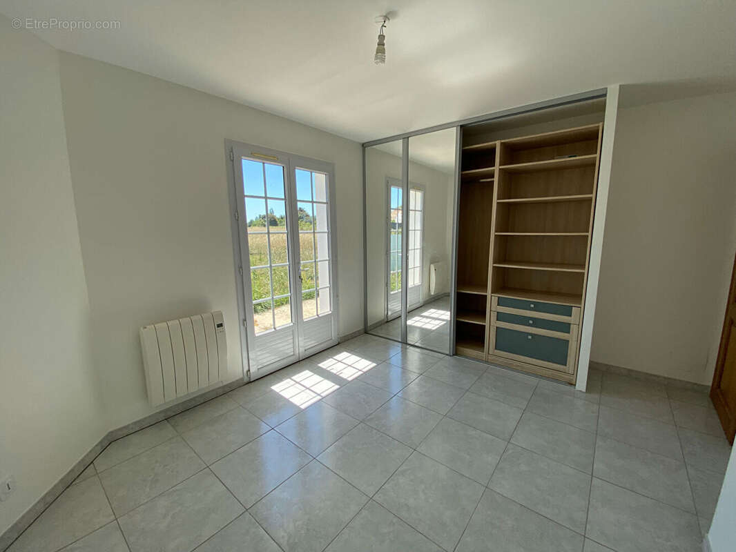 Maison à LA BREE-LES-BAINS