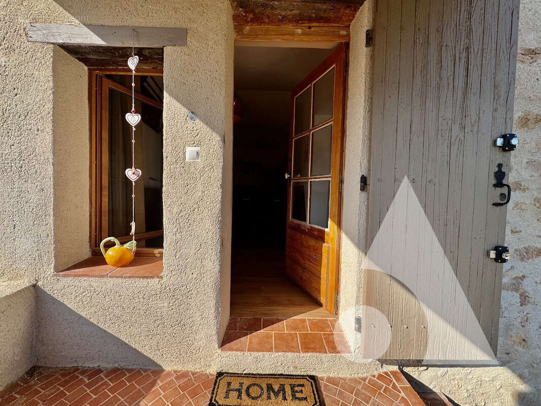 Maison à VILLECROZE