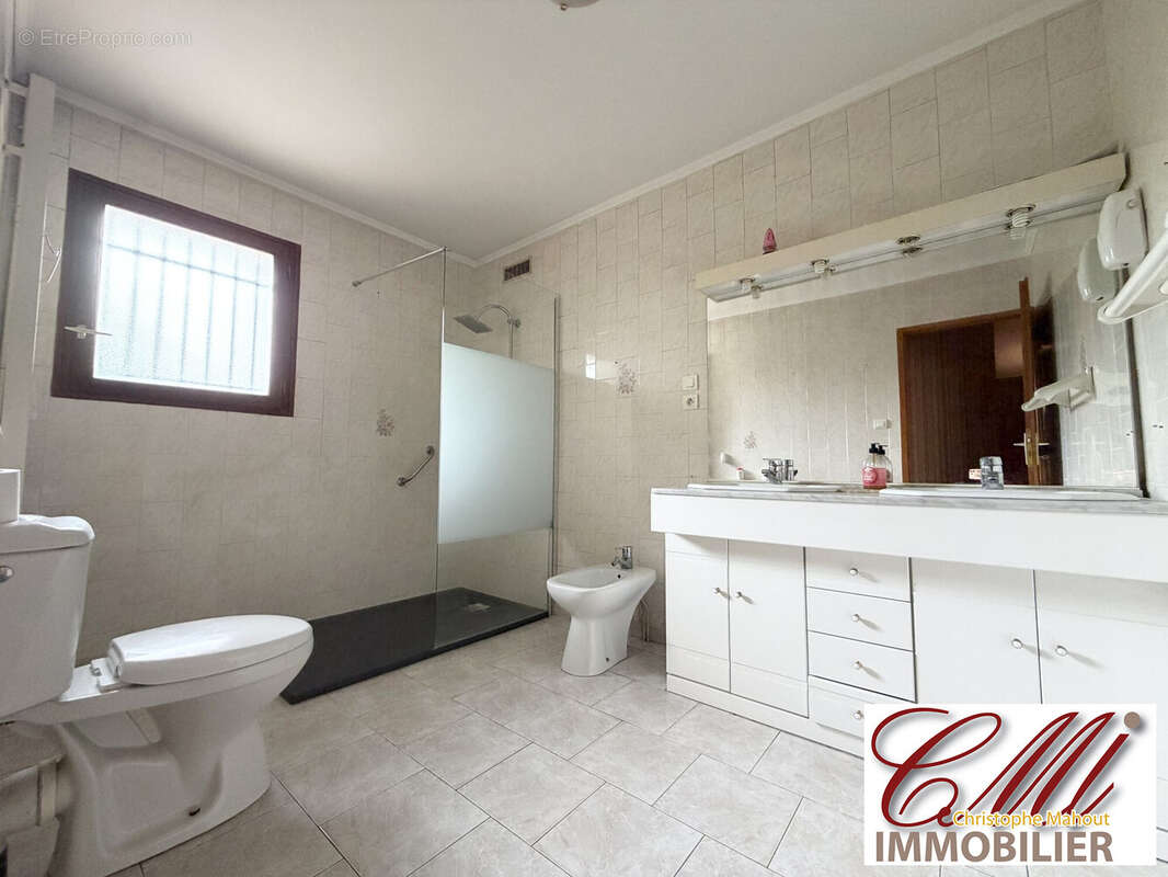 Maison 153 m² à Vitry-Le-Francois  - photo 6