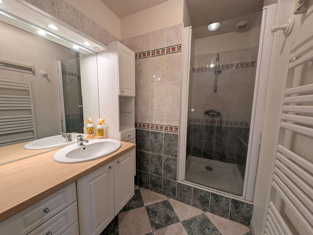 Appartement à SAINT-PERAY