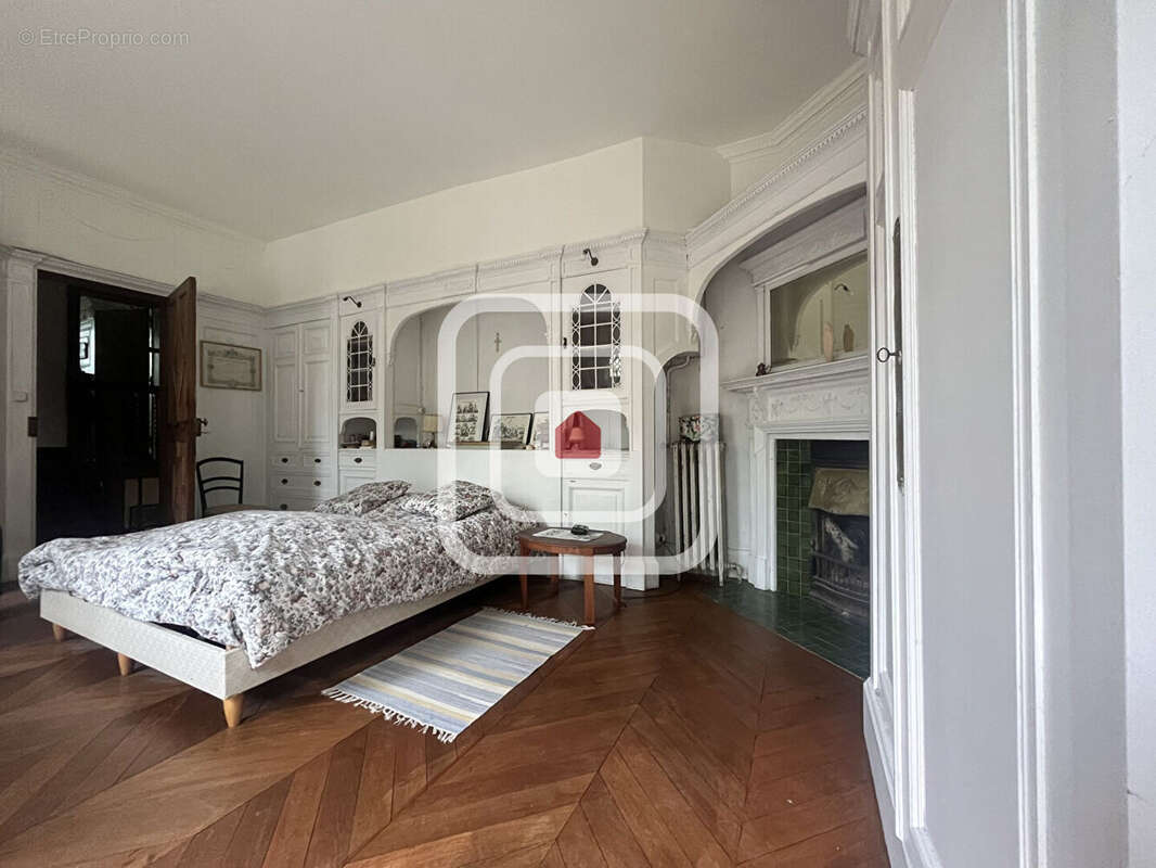 Maison à HAUSSIGNEMONT