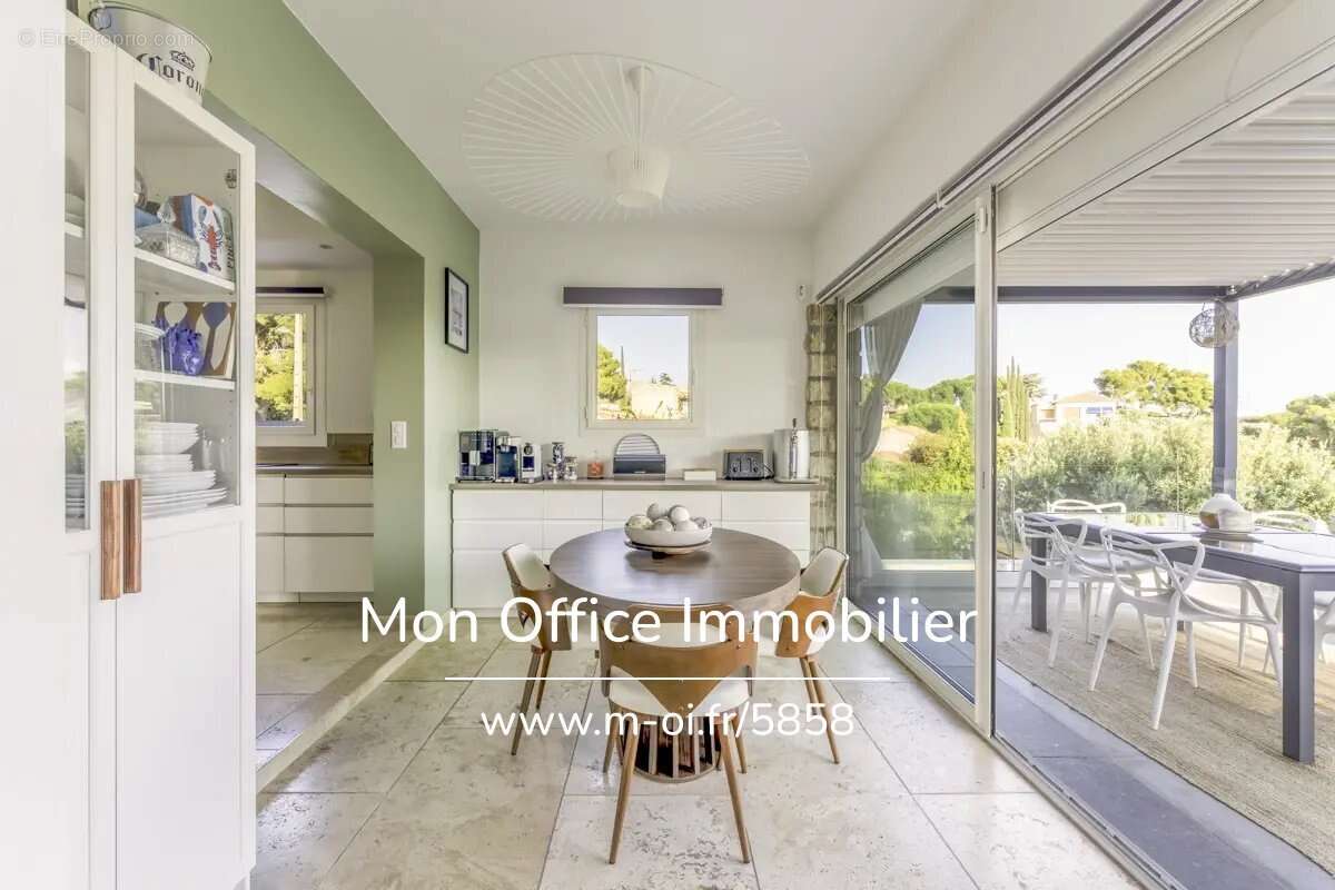 Maison à SAUSSET-LES-PINS