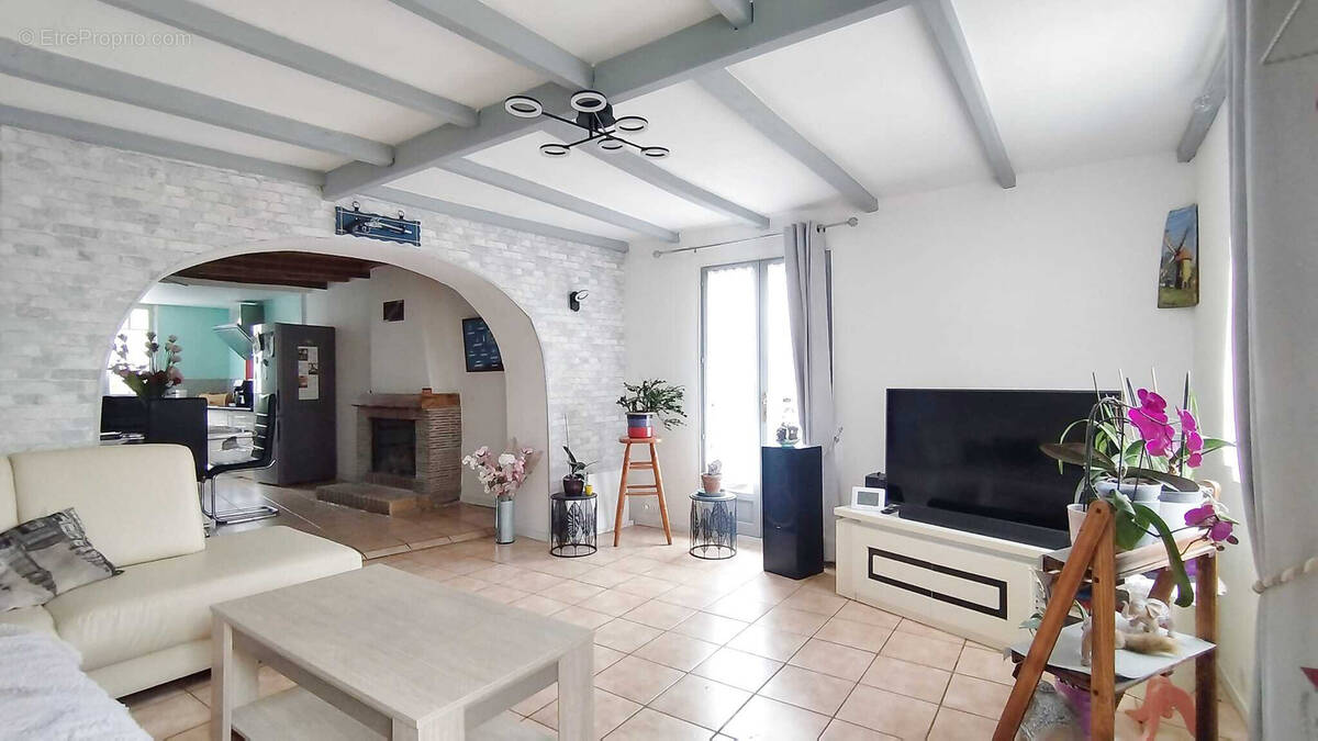 Maison à BERTHECOURT