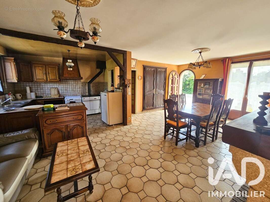 Maison 84 m² à Merdrignac  - photo 7