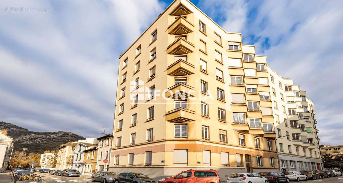 Appartement à GRENOBLE