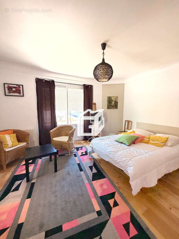 Ensemble immobilier - photo 11