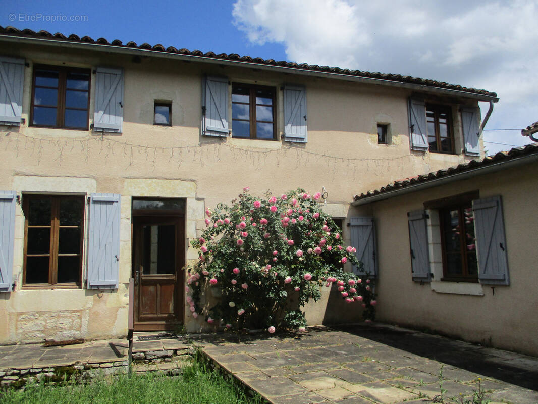 Maison à BRUX