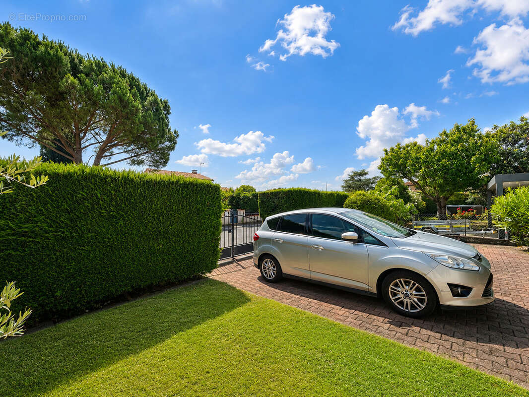 Maison Contemporaine  Plain-pied 93 m2   Véranda de 17 m2   Jardin - Garage   Pins-Justaret - photo 14