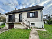 Maison à VIRY-NOUREUIL