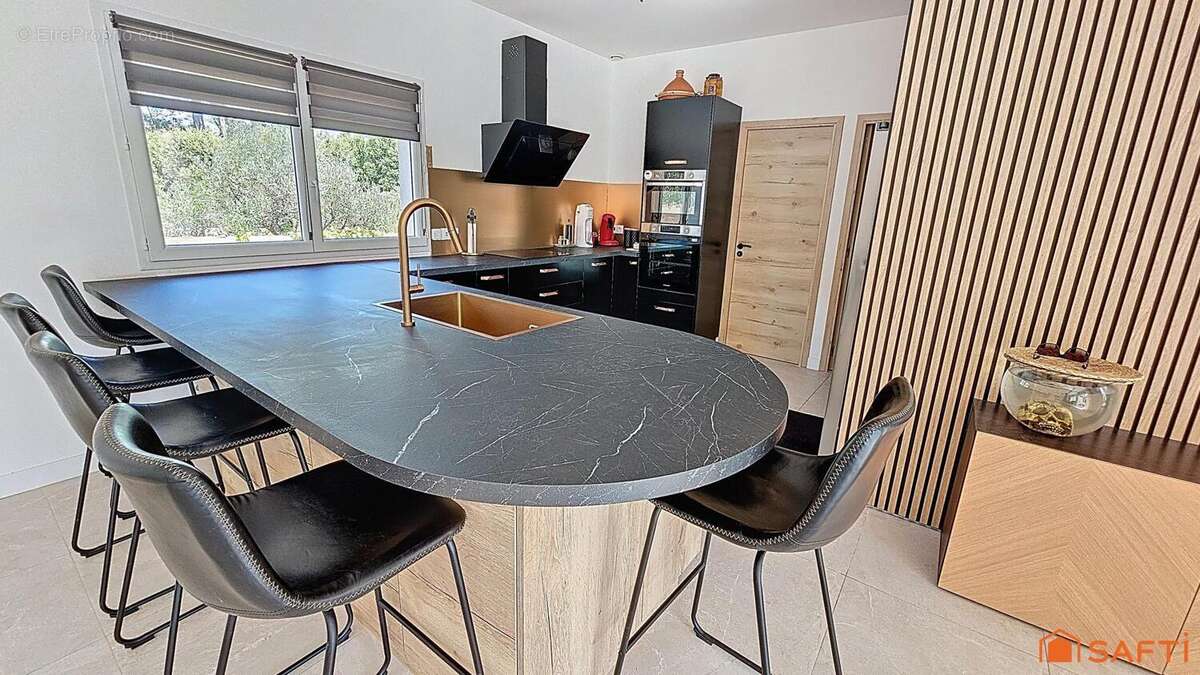 Photo 9 - Maison à SILLANS-LA-CASCADE