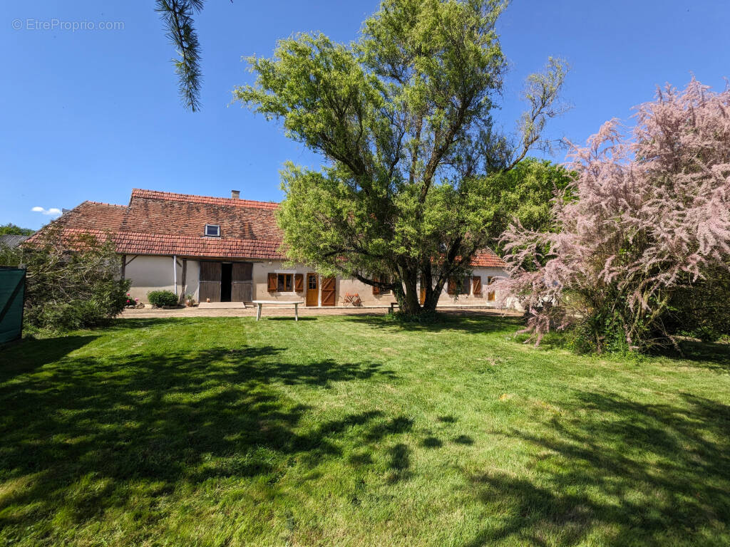 Maison à ARPHEUILLES