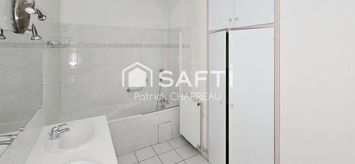 Photo 9 - Appartement à BRIVE-LA-GAILLARDE