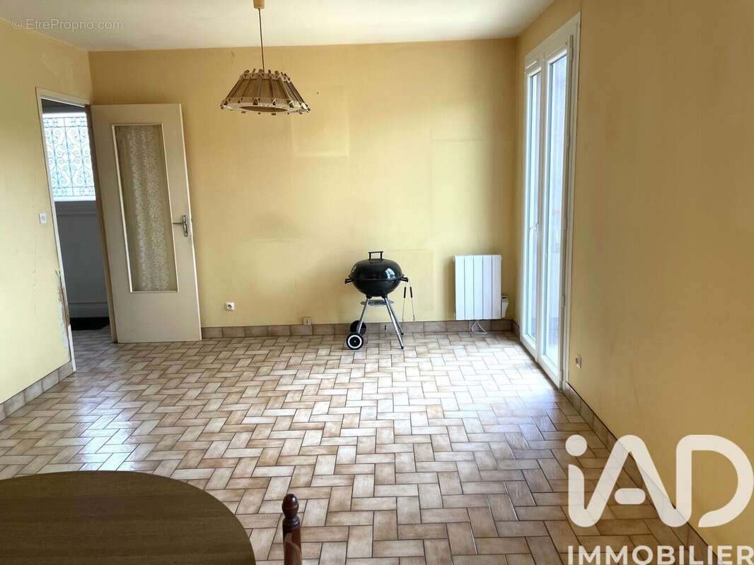 Photo 7 - Maison à VILLE-SOUS-LA-FERTE