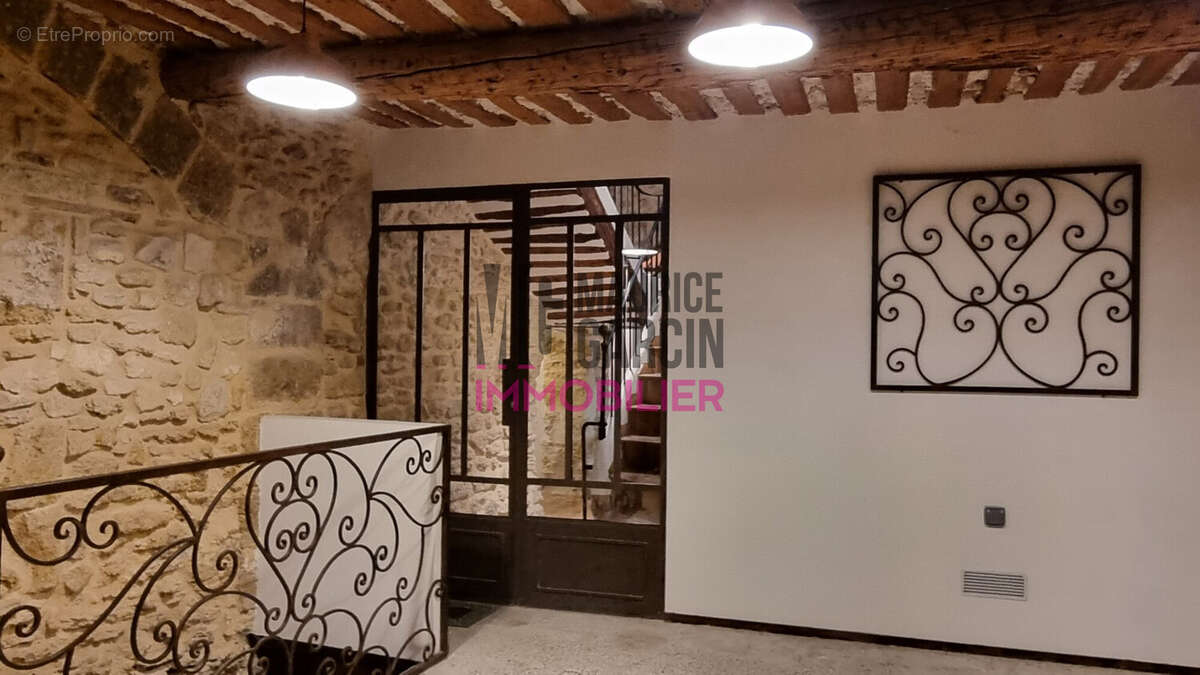 Maison à CHATEAUNEUF-DU-PAPE