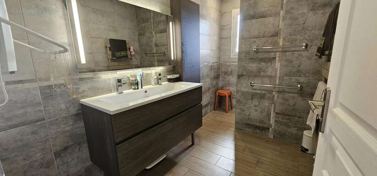 Maison à SAINT-JEAN-LE-VIEUX