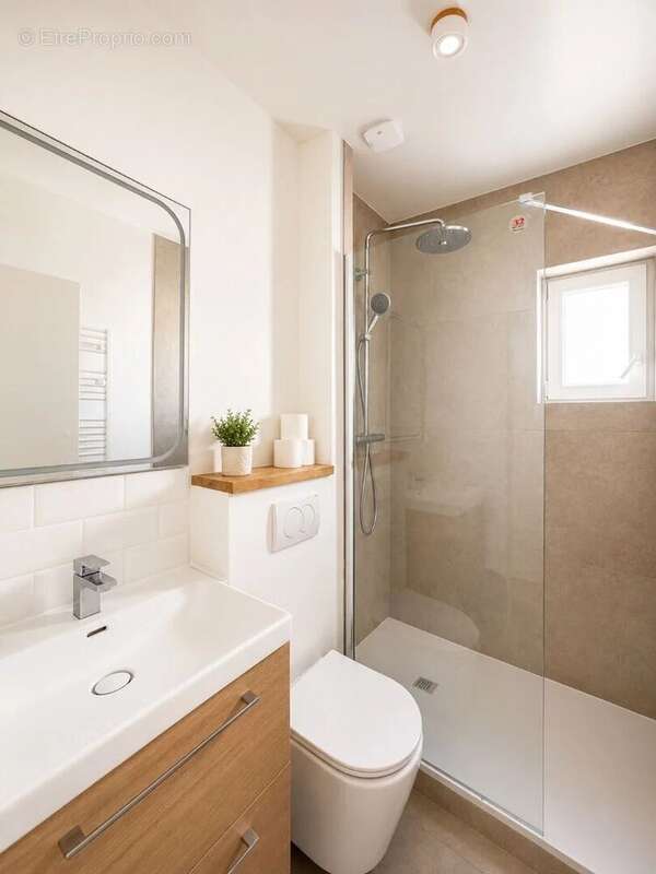 COLOMBES Les Vallées , maison de 112 m² hab +  terrasse de 35 m² et patio central - photo 11