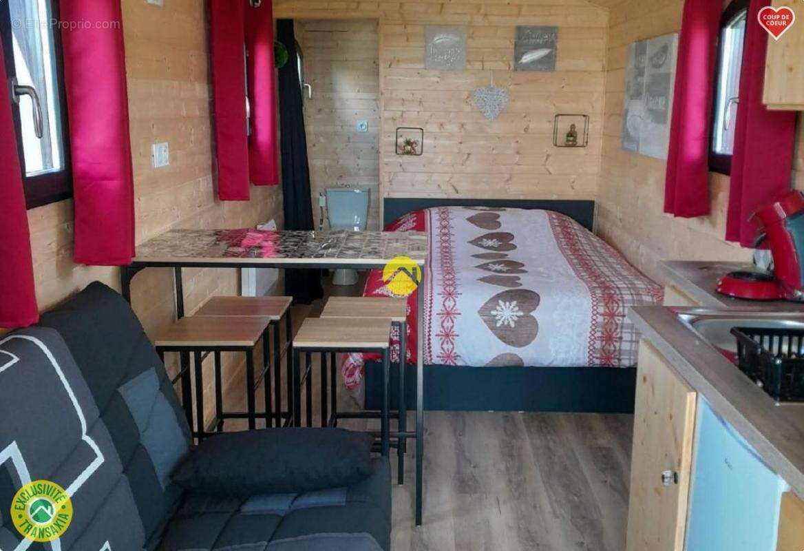 Maison à DOMPIERRE-SUR-BESBRE