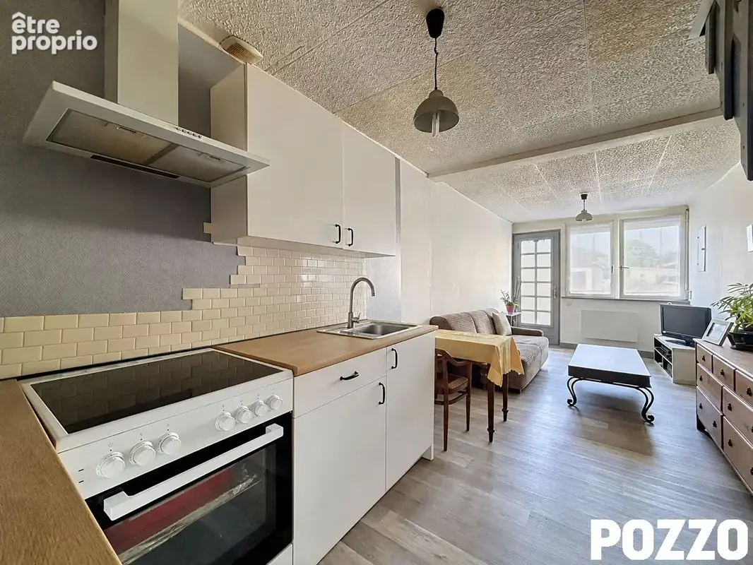 A VENDRE IDÉAL POUR INVESTISSEUR !! 2 logements loués avec bonne rentablilté - photo 2