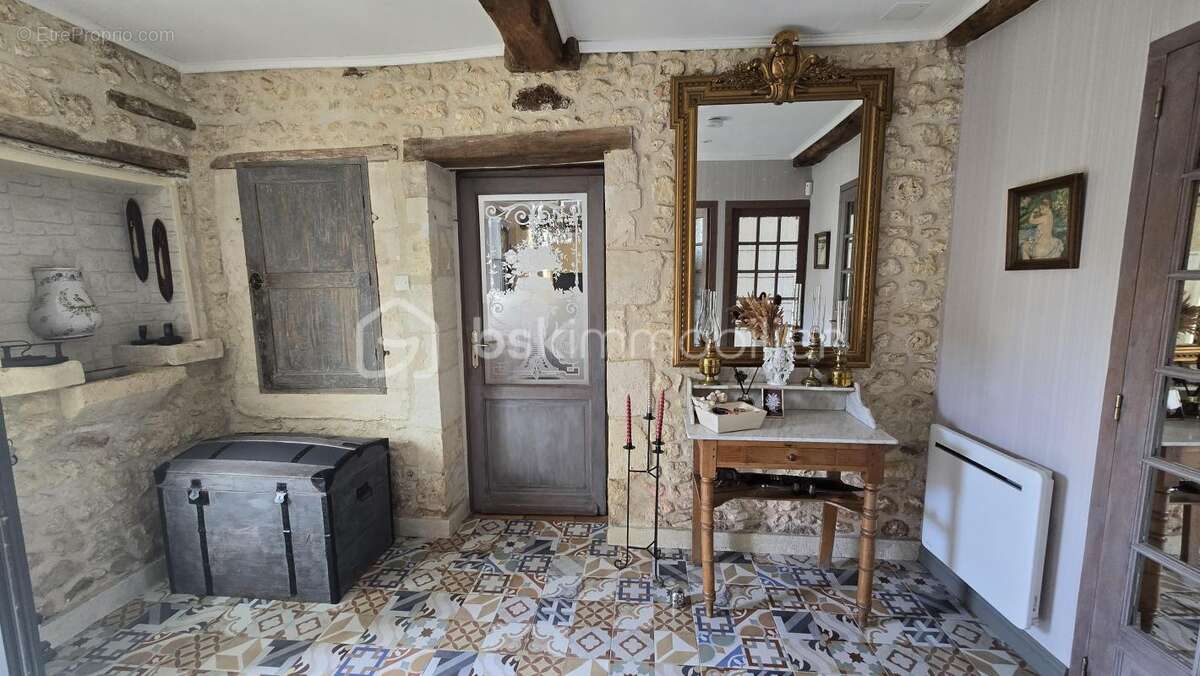 Maison en pierre avec piscine et climatisation - photo 3