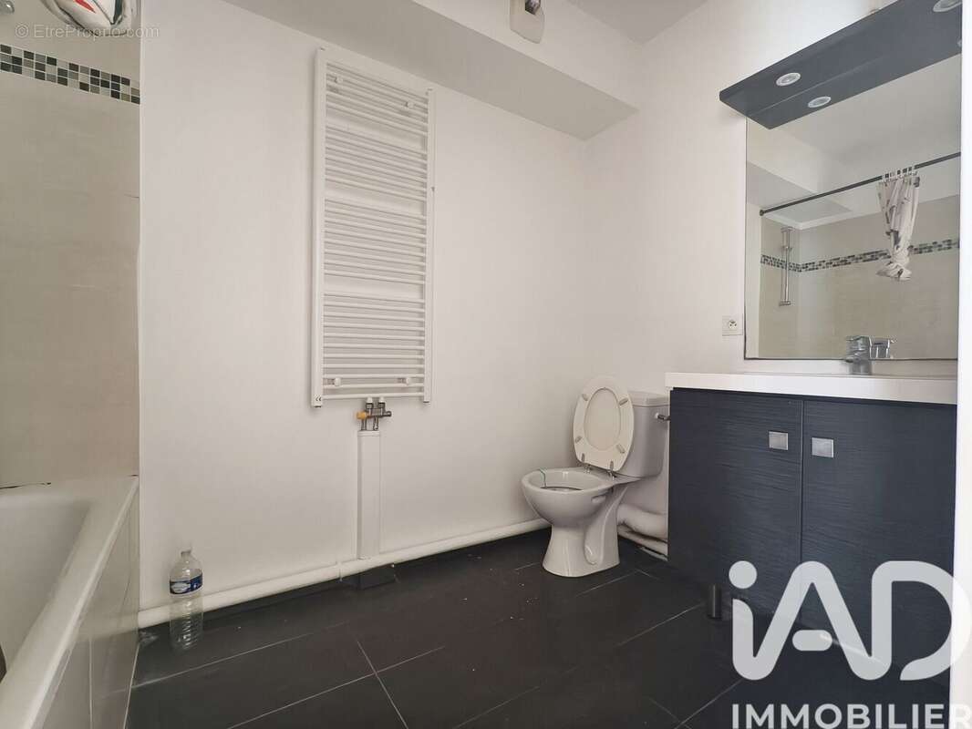 Photo 8 - Appartement à SAINT-DENIS