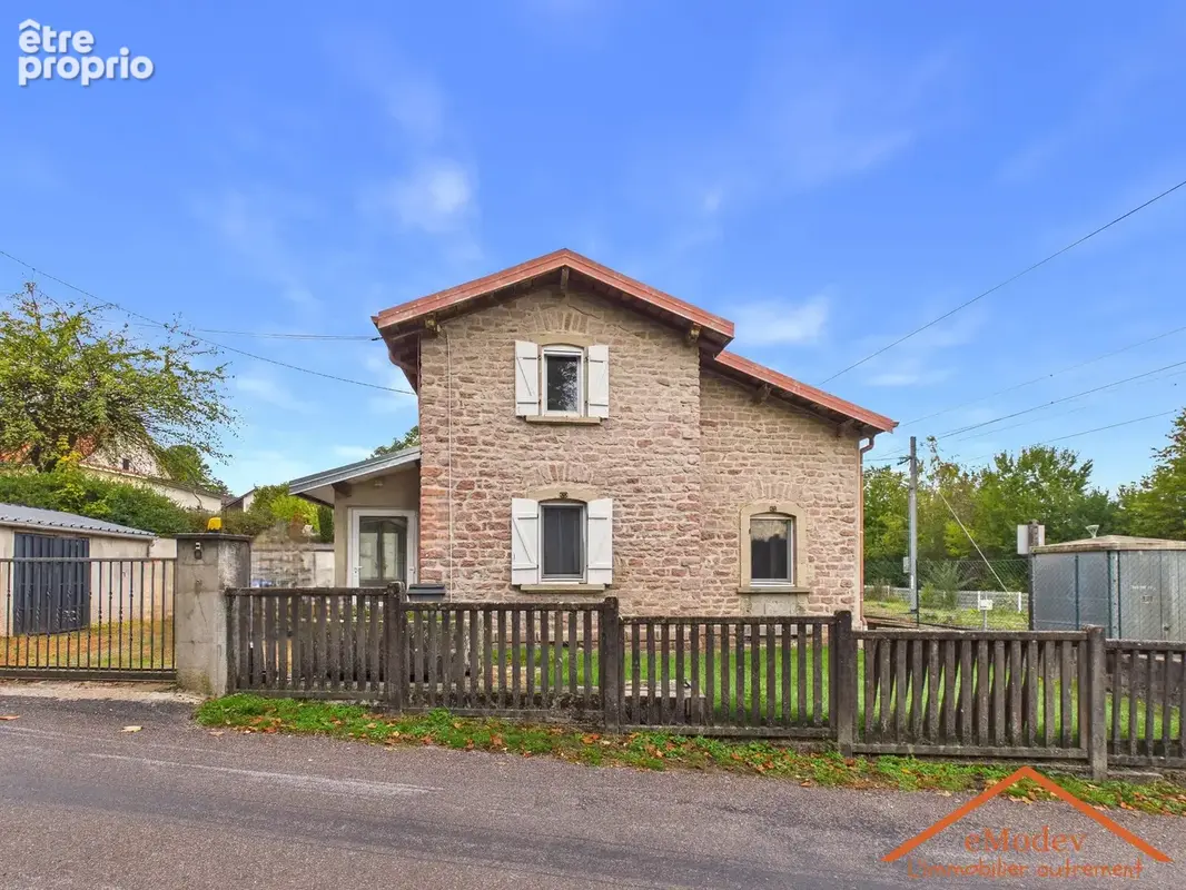 Maison 4 pièces 97 m² à vendre à Dinoze (88000) - photo 2