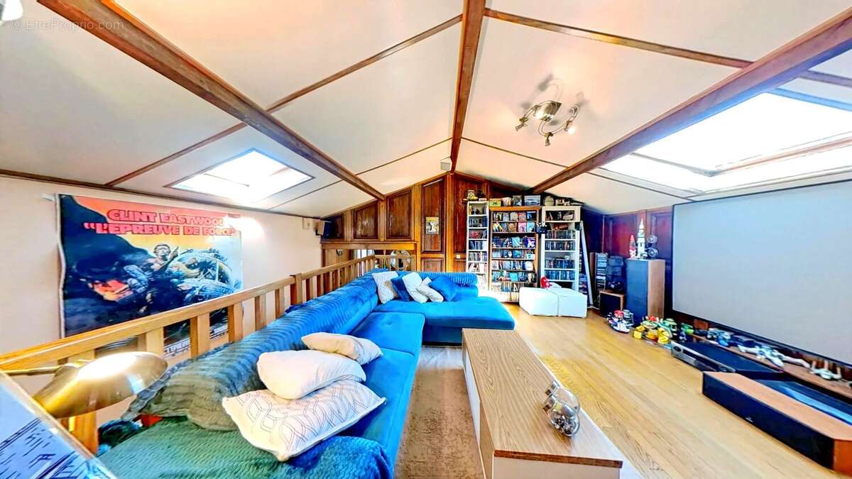 Meulière avec extension contemporaine SANS VIS-À-VIS - photo 4