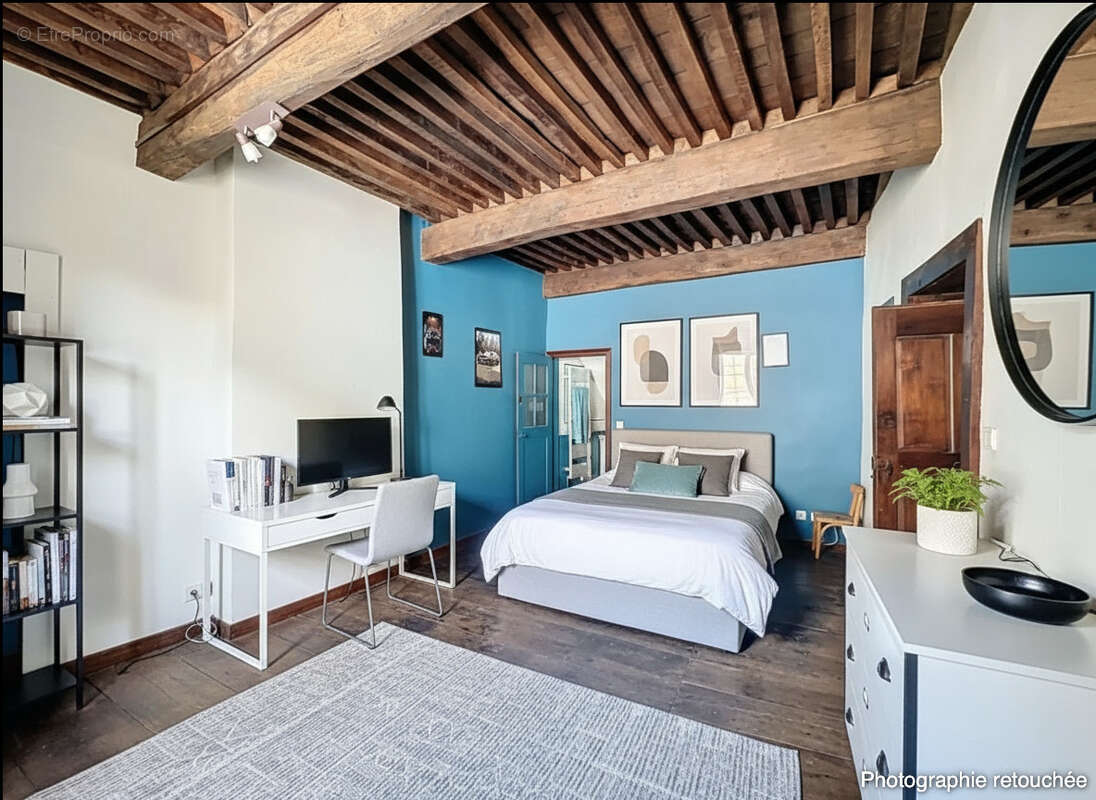 Maison à SAINT-GEOIRE-EN-VALDAINE