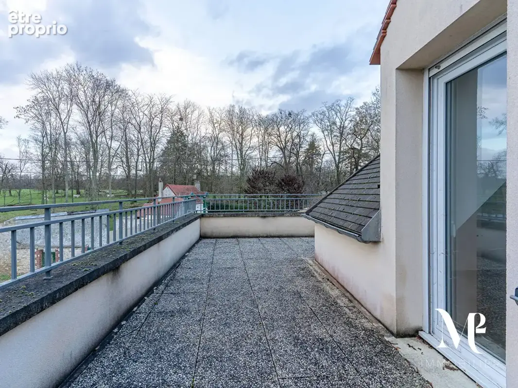 Appartement T3 en duplex - 70m² + toit-terrasse - photo 11