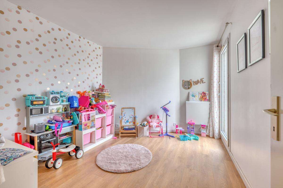 Appartement à ROSNY-SOUS-BOIS