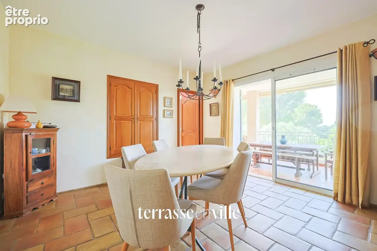 La ciotat - villa de caractere t6 - 270m2 - terrasse - parcelle 6000m2 - 1655000€ - photo 19