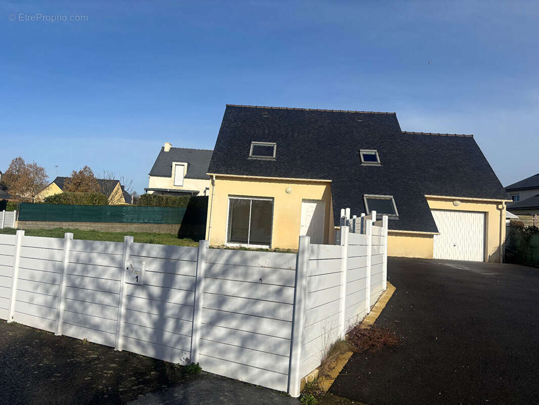 Maison à LAMBALLE