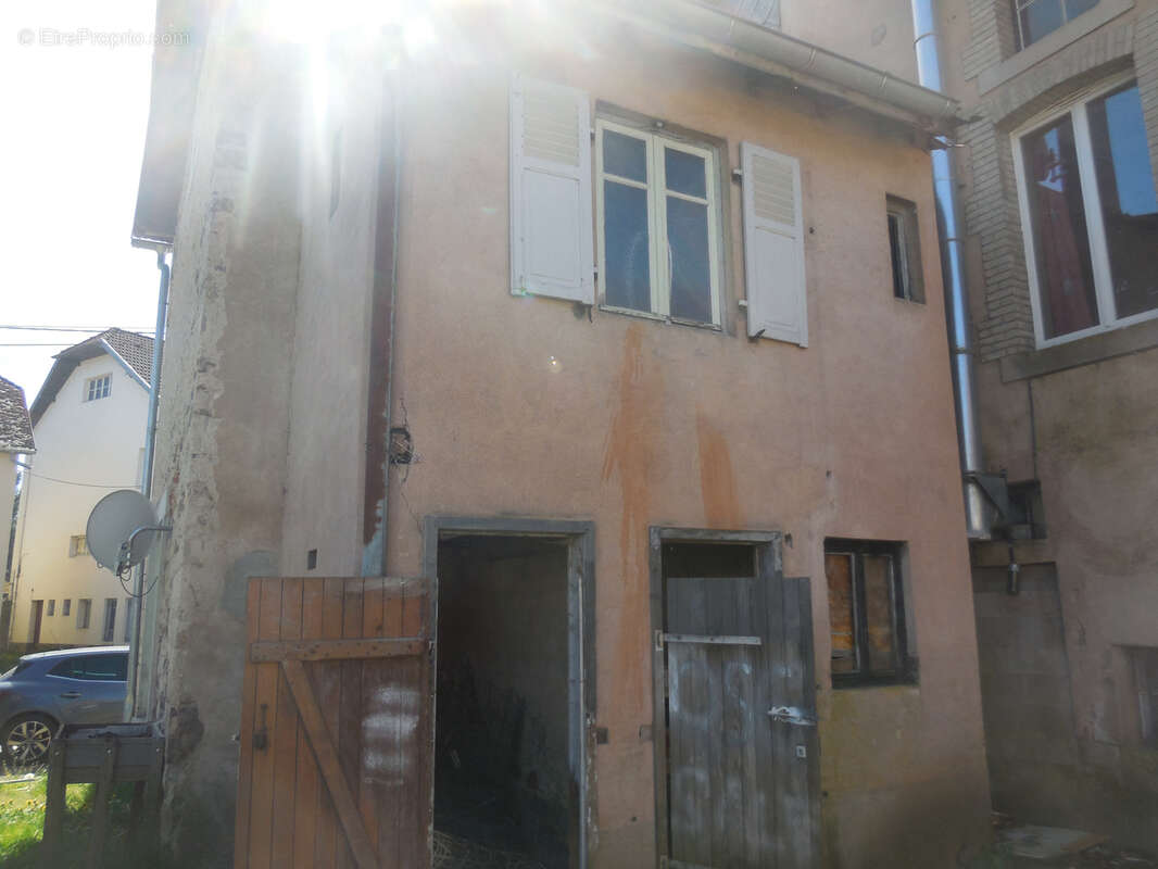 Maison à AILLEVILLERS-ET-LYAUMONT