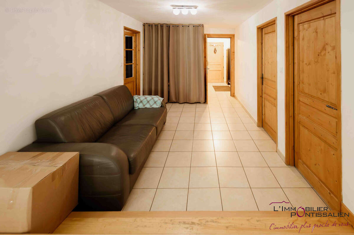 Appartement à JOUGNE