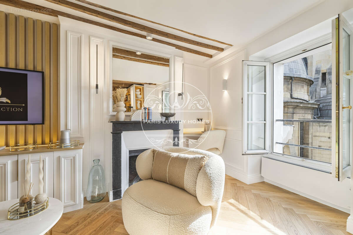 Appartement à PARIS-6E