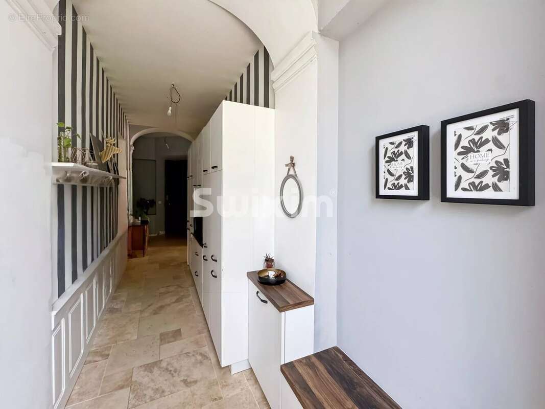 Appartement à LA BEGUDE-DE-MAZENC