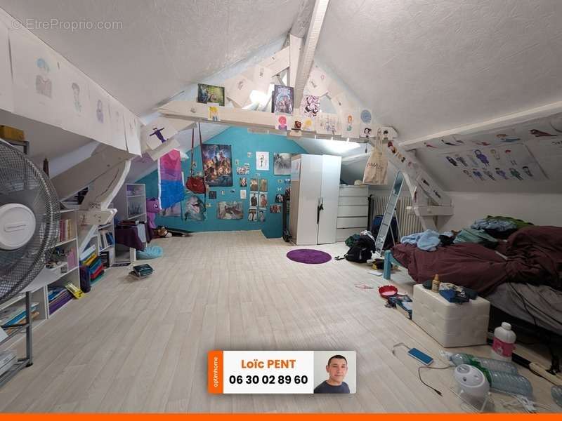 Maison à LE MAYET-DE-MONTAGNE