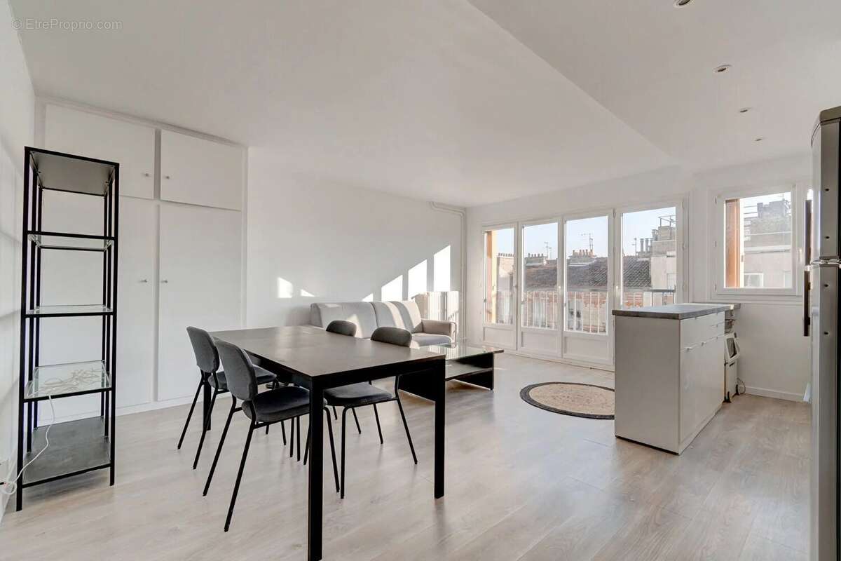 Appartement à BOULOGNE-BILLANCOURT