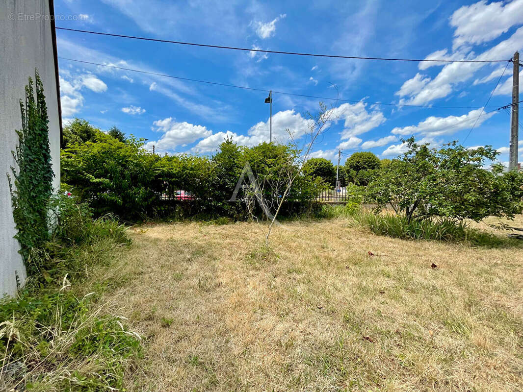 Contres en Sologne ? Pavillon de plain-pied proche du centre-bourg - photo 13