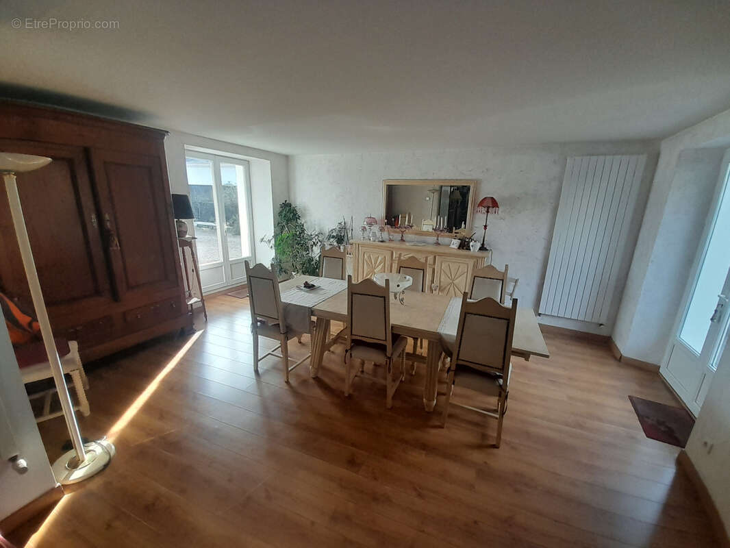 Maison à SAINT-PE-DE-BIGORRE