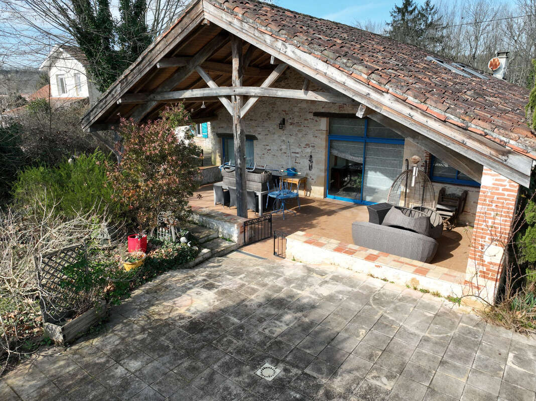 Maison à SAINT-VITE