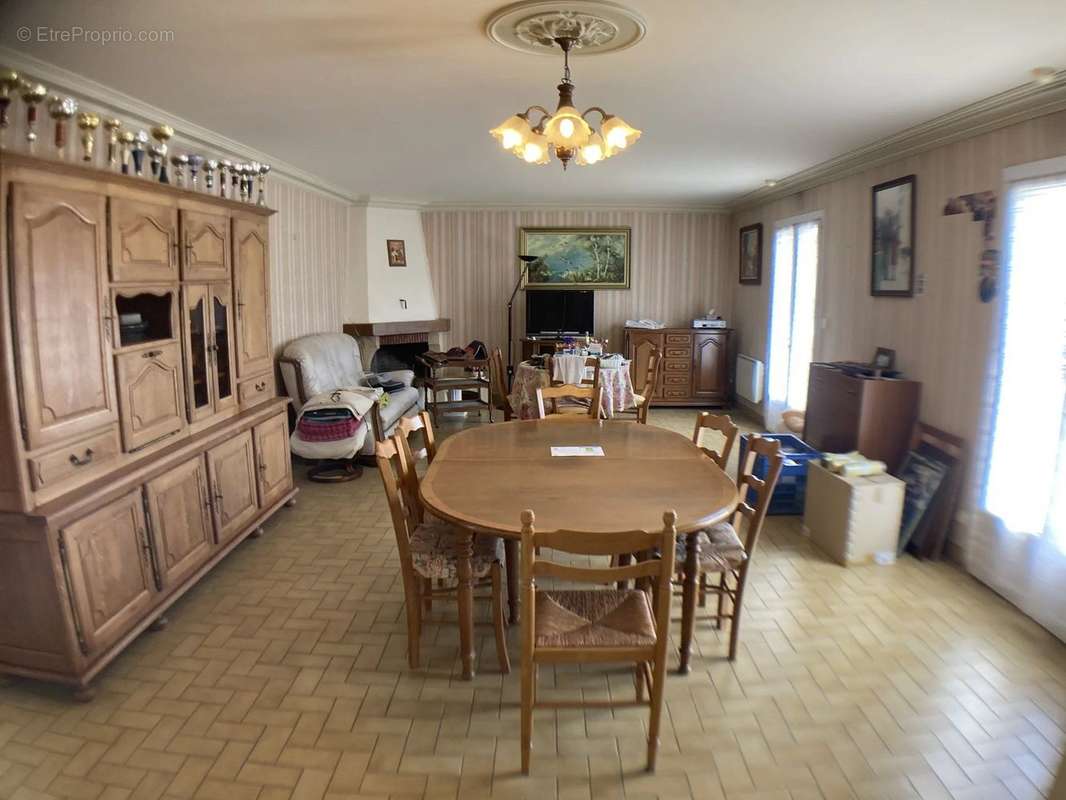 Maison à MARTIGNE-FERCHAUD