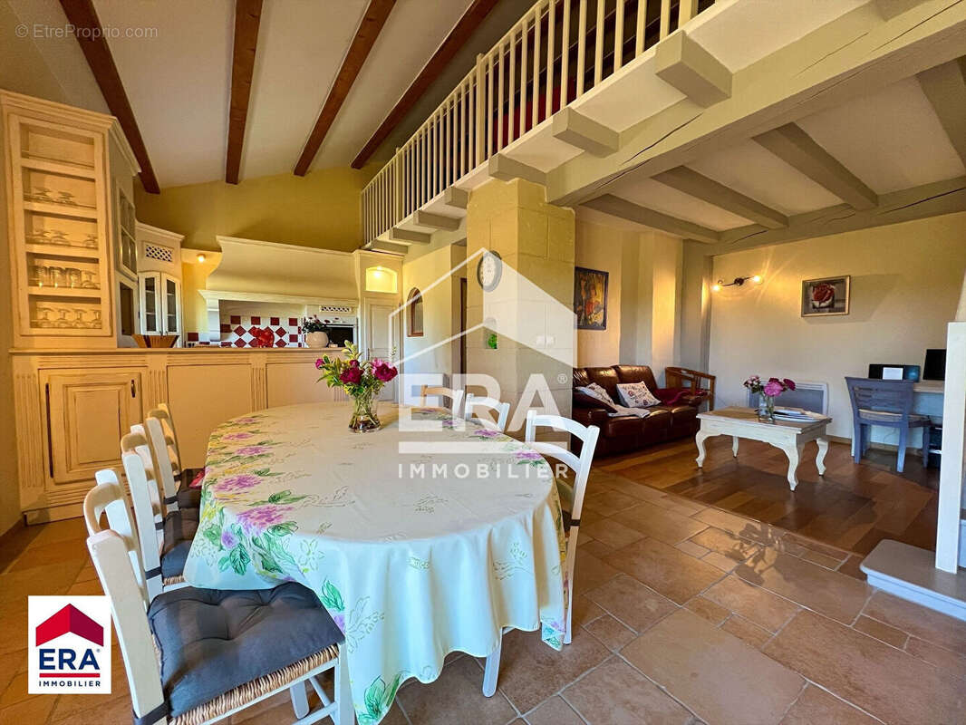 Maison 447m² à villes-sur-auzon - photo 9