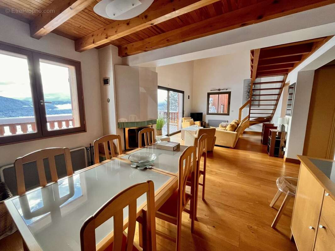 Maison à LES ANGLES