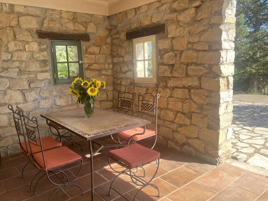 Exclusivité - Le Val - Bastide familiale au charme méditerranéen sur une oliveraie - - photo 17